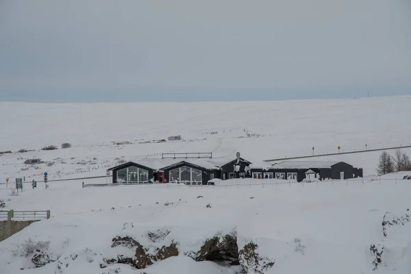 Loja Turística Fossholl Perto Godafoss Norte Islândia Dia Inverno Nevado — Fotografia de Stock