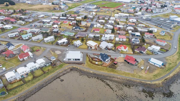 Αεροφωτογραφία Της Πόλης Hofn Στο Hornafjordur Της Νότιας Ισλανδίας Φωτογραφία Αρχείου