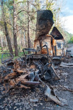 Donetsk bölgesi; 14 Ekim 2022: Savaş. Rashist mermilerinden arınmış özel bir araba..