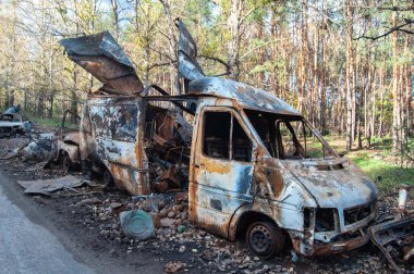 Donetsk bölgesi; 14 Ekim 2022: Savaş. Rashist mermilerinden arınmış özel bir araba..