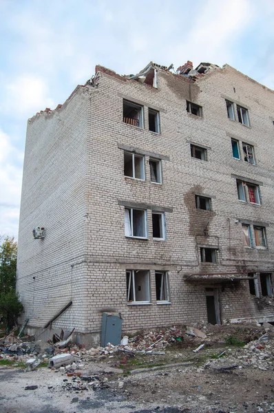 Liman Región Donetsk Octubre 2022 Guerra Edificio Edificio Residencial Destruido —  Fotos de Stock