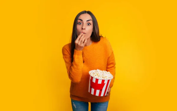 Interesting Funny Young Attractive Woman Yellow Sweater Holding Big Bucket — Foto Stock