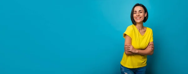 Wide Banner Photo Smiling Cute Brunette Woman Stylish Hairstyle Yellow — Stock Photo, Image