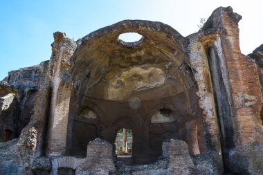 Villa Adriana (Tivoli, Italy) - Grandi Terme (Great baths)