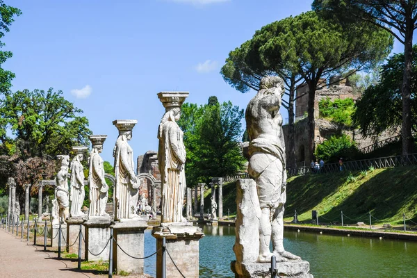 Villa Adriana Tivoli Italy Caryatid Side Pool Named Canopus Background — Stock Photo, Image