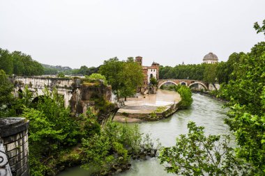 Tiber Island (Isola Tiberina), Island in Tevere, and Ponte Emilio (Ponte Rotto), Rome, Italy