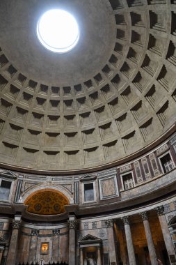 Roma 'daki antik kalıntılar (İtalya) - Pantheon' un İçi