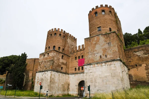 Ancient Ruins Rome Italy Porta San Sebastiano Porta Appia Gate — Foto de Stock