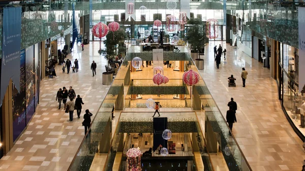 Huge digital screens of Louis Vuitton store inside Istanbul airport inside  the boarding area, istanbul, Turkey – Stock Editorial Photo © canyalcin  #314038940