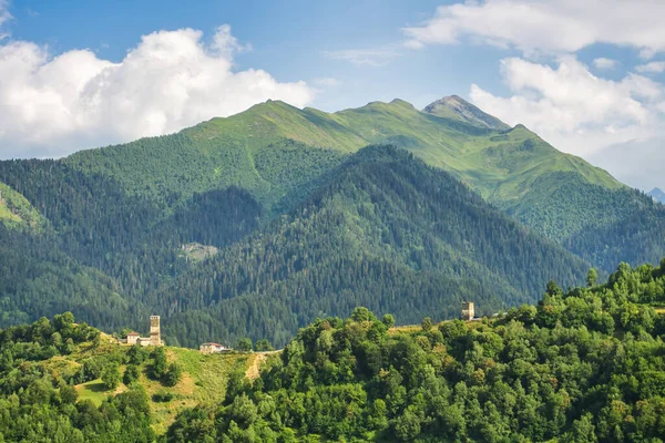 Ushguli Village Rock Tower Houses Svaneti Georgia View Greater Caucasus — Stockfoto