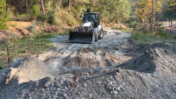 Mugla Turkey March 2022 Mini Bulldozer Clearing Forest New Road — Vídeo de Stock