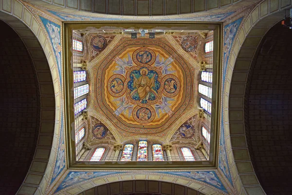 Церковь Санта Эулалия Жиронелле Барселона Испания — стоковое фото