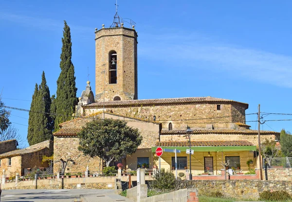 Kościół Cruilles Monell Gerona Catalonia Hiszpania — Zdjęcie stockowe