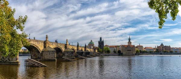 Praga Chequia Septiembre 2021 Vista Del Puente Carlos Del Río —  Fotos de Stock