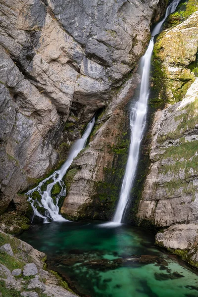 Svislý Výhled Vodopád Savica Severním Slovinsku — Stock fotografie