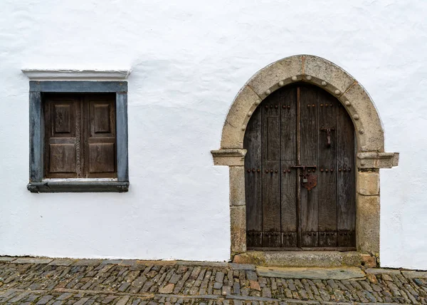 Monsaraz Portugal March 2022 Architectural Detail Whitewashed House Front Old — Stock Photo, Image