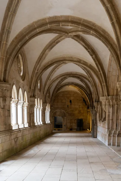Alcobaca Portugal April 2022 Hallway Cloister Elaborate Stonemasonry Alcobaca Monastery — Stock Photo, Image