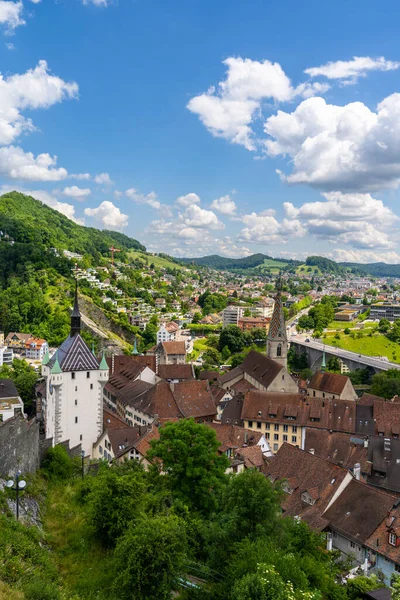 瑞士巴登 2022年5月25日 巴登中心老城的垂直视图 — 图库照片