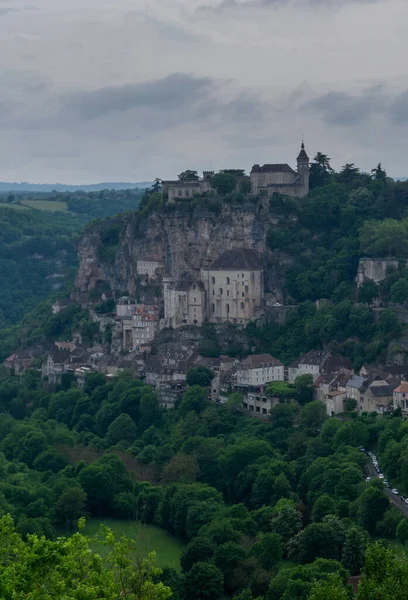 Rocamadour France May 2022 Vertical View Dordogne Valley Historic Cliffside — Stock Photo, Image