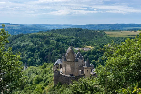 Вианден Люксембург Июня 2022 Года Исторический Замок Вианден Люксембурге Обрамлении — стоковое фото