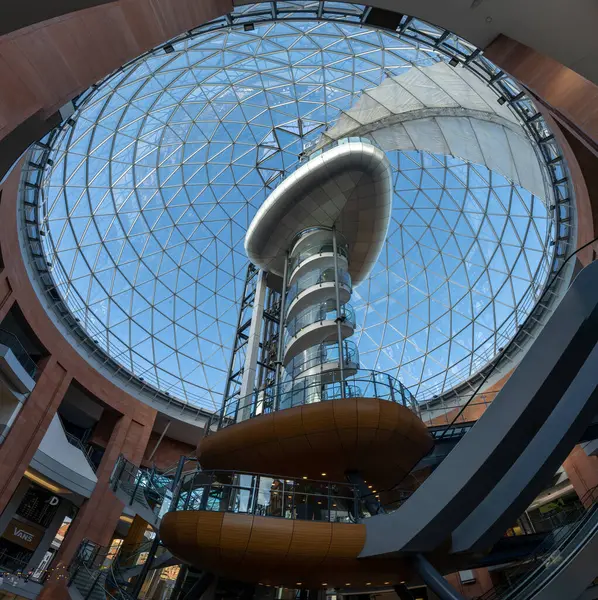 Belfast Reino Unido Agosto 2022 Cúpula Vidro Torre Elevador Dentro — Fotografia de Stock