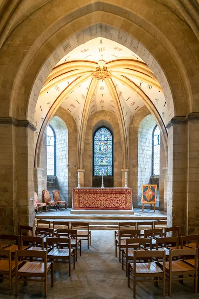 Canterbury, Birleşik Krallık - 10 Eylül 2022: Canterbury Katedrali 'ndeki türbe kilisesinin manzarası