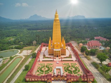 Wat Mahathat Wachiramongkol (Wat Bang Tong) Krabi Tayland