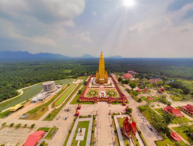 Wat Mahathat Wachiramongkol (Wat Bang Tong) Krabi Tayland