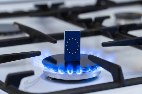 Crisis Escasez Gas Bandera Unión Europea Una Estufa Gas Quemado Imagen de archivo