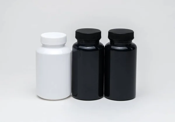 White Black Plastic Pill Jars White Background Isolated — Stock Photo, Image