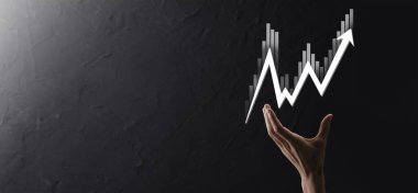 Elde tutulan satış verileri ve ekonomik büyüme grafiği. İş planlama ve strateji. Takas ticareti analiz ediliyor. Finansal ve bankacılık. Teknoloji dijital pazarlama. Kâr ve büyüyen plan.