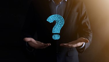 Soru işareti. Noktalı ve yıldızlı karanlık arka planda 3D özet. Sembol sor. Yardım desteği, faq problem sembolü, eğitim kavramını düşünün, kafa karışıklığı örnekleme veya özgeçmiş. İş adamı.