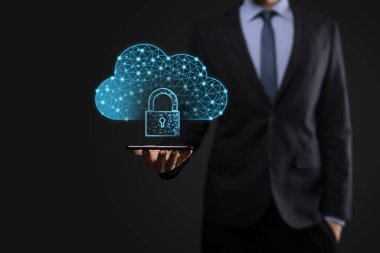 Bulut teknolojisi. Koyu mavi üzerinde asma kilit olan çokgen kablo depolama işareti. Bulut hesaplama, büyük veri merkezi, gelecekteki altyapı, dijital ai konsepti. Sanal sunucu simgesi.