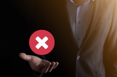 Elle tutulan simge, iptal simgesi, simgeyi iptal et. Düz kırmızı simge işaretle. round. round.round.round. X işareti iptal. Yanlış işaretleme. Reddedildi. Koyu arkaplanda.banner. Boşluk. Metin için yer