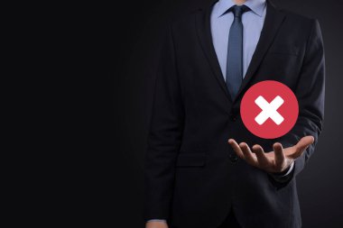 Elle tutulan simge, iptal simgesi, simgeyi iptal et. Düz kırmızı simge işaretle. round. round.round.round. X işareti iptal. Yanlış işaretleme. Reddedildi. Koyu arkaplanda.banner. Boşluk. Metin için yer