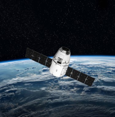 Kargo uzay aracı ve Dünya gezegeni. Karanlık arka plan. Bilim kurgu duvar kağıdı. Dünya 'nın yörüngesindeki uzay istasyonu. Uzay gemisi. Uzay sanat duvar kağıdı. Güneş Gözlemevi. Bu görüntünün elementleri NASA tarafından döşenmiştir.