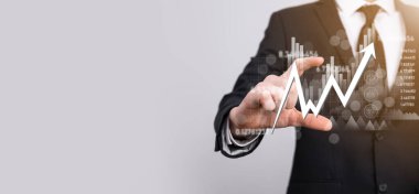 Elde tutulan satış verileri ve ekonomik büyüme grafiği. İş planlama ve strateji. Takas ticareti analiz ediliyor. Finansal ve bankacılık. Teknoloji dijital pazarlama. Kâr ve büyüyen plan.