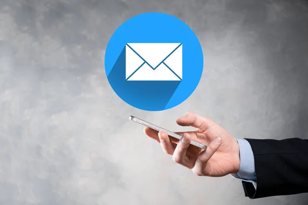 Businessman Hand Holding Letter Icon Email Icons Contact Przez Newsletter — Zdjęcie stockowe