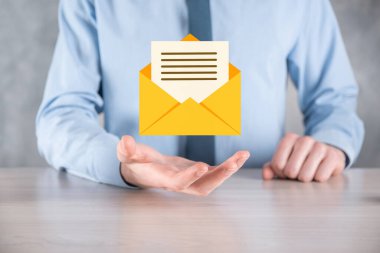 E- posta ve kullanıcı simgesi, imza, sembol pazarlama ya da bülten konsepti, diyagram. E- posta gönderme. Posta ve SMS pazarlama kavramı. İş dünyasında doğrudan satış şeması. E- posta için istemci listesi