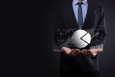 İş geliştirme, finansal plan ve strateji. Maliye grafiği ve piyasa çizelgesi yatırımlarının analizi. Dijital ekonomi değişimi. Geliştirme ve büyüyen büyüme planı. Piyasa yatırımları. Bankacılık