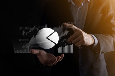 İş geliştirme, finansal plan ve strateji. Maliye grafiği ve piyasa çizelgesi yatırımlarının analizi. Dijital ekonomi değişimi. Geliştirme ve büyüyen büyüme planı. Piyasa yatırımları. Bankacılık