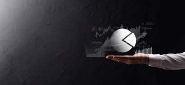 İş geliştirme, finansal plan ve strateji. Maliye grafiği ve piyasa çizelgesi yatırımlarının analizi. Dijital ekonomi değişimi. Geliştirme ve büyüyen büyüme planı. Piyasa yatırımları. Bankacılık