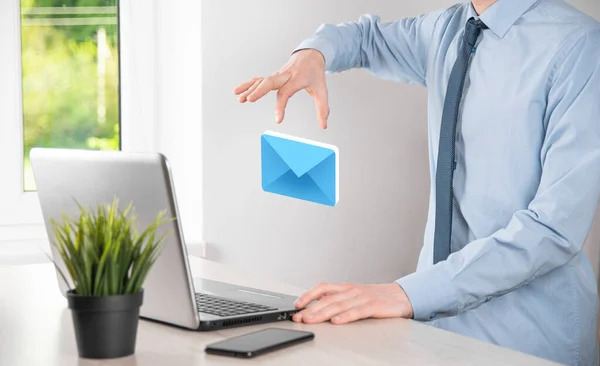 Email Marketing Και Ενημερωτικό Δελτίο Έννοια Επικοινωνήστε Μαζί Μας Μέσω — Φωτογραφία Αρχείου