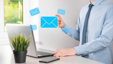 E-posta pazarlama ve bülten konsepti. Haber bülteni e-postası ile bizimle irtibata geçin ve kişisel bilgilerinizi posta konseptinden koruyun. İş dünyasındaki doğrudan satışların şeması. E- posta için istemci listesi