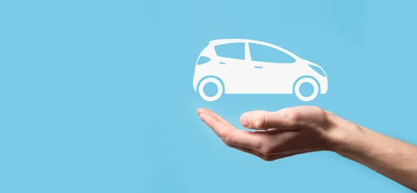 Digital Komposit Man Håller Bil Ikon Car Bilförsäkring Och Bil — Stockfoto