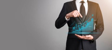 İş geliştirme, finansal plan ve strateji. Maliye grafiği ve piyasa çizelgesi yatırımlarının analizi. Dijital ekonomi değişimi. Geliştirme ve büyüyen büyüme planı. Piyasa yatırımları. Bankacılık