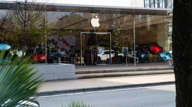 close-up shot of facade of apple store