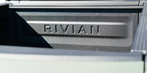 Close Tiro Rivian Caminhão Elétrico — Fotografia de Stock