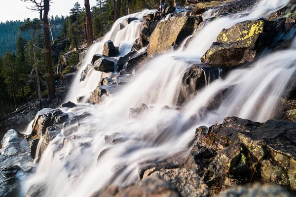 Wunderschöner Wasserfall Wald Natur — Stockfoto