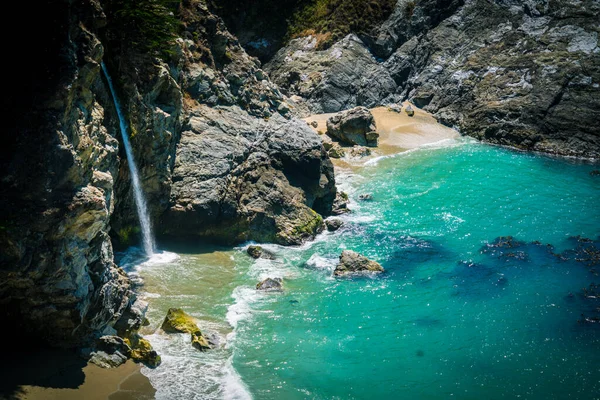 Costa Largo Orilla Destino Rocoso Tropical Perfecto Viaje Increíble Océano — Foto de Stock